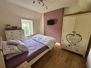 Photo 30- click for photo gallery